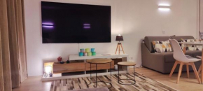 Paris Expo Suite Appartement & Parkings dans un hotel 4 etoiles, Porte de Versailles - Check In Autonome 24-7